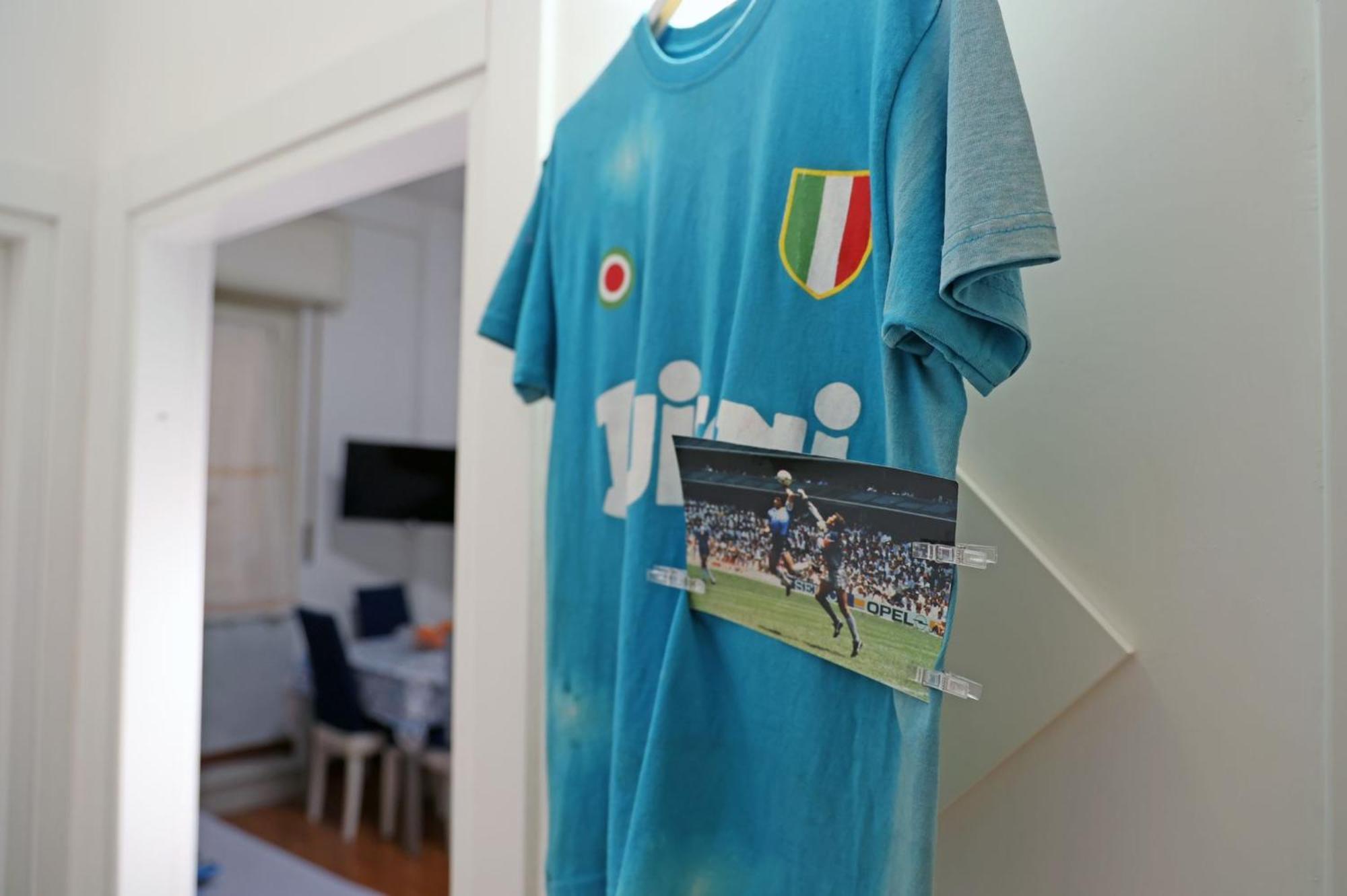 Appartamento La Mano De Dios Napoli Esterno foto